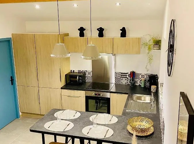 Loft24 Fibre Hébergement de vacances *