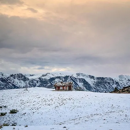 Loft24 Fibre Nyaraló Ussat